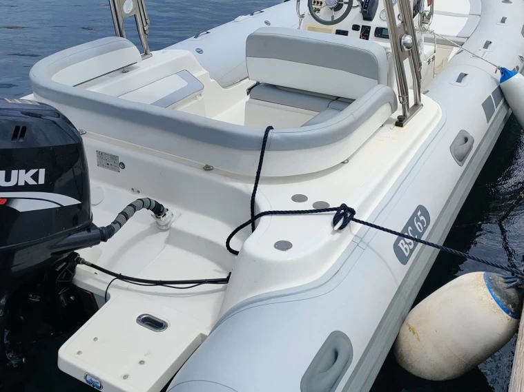 Alquiler Neumática Bsc con o sin  título de navegación