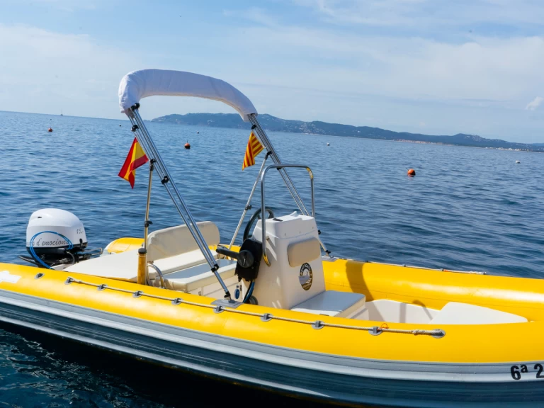 Alquiler de barcos l'Estartit barato de Gommonautica G48C