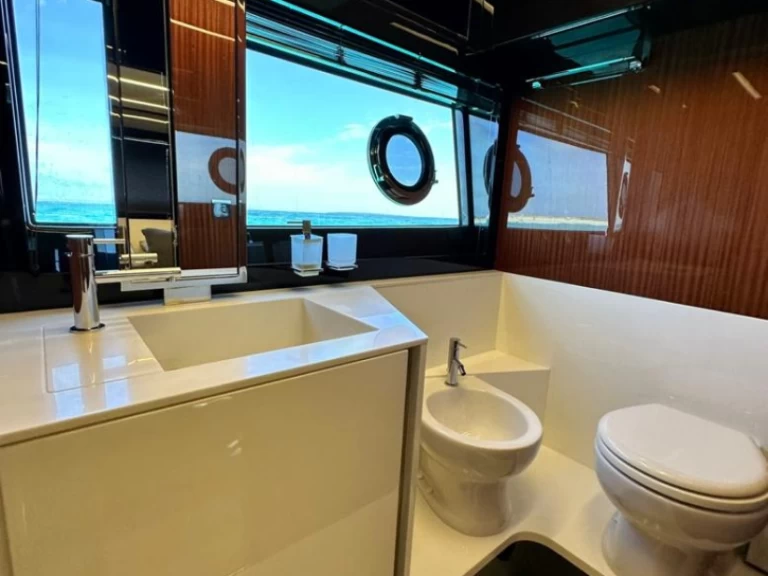 Alquiler Santa Eulària des Riu - RIVA RIVALE 56 NEXT LEVEL en SamBoat