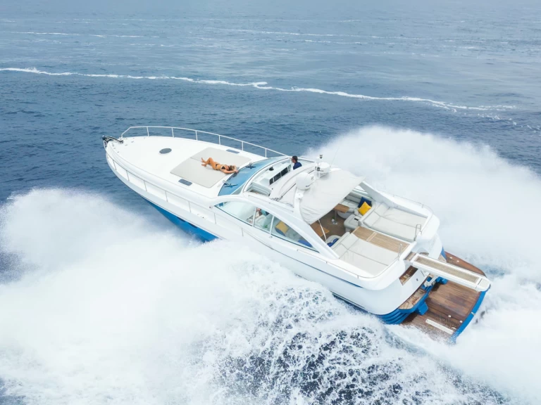 Alquiler de Yate de lujo, con o sin patrón Pershing Ibiza (Ciudad)