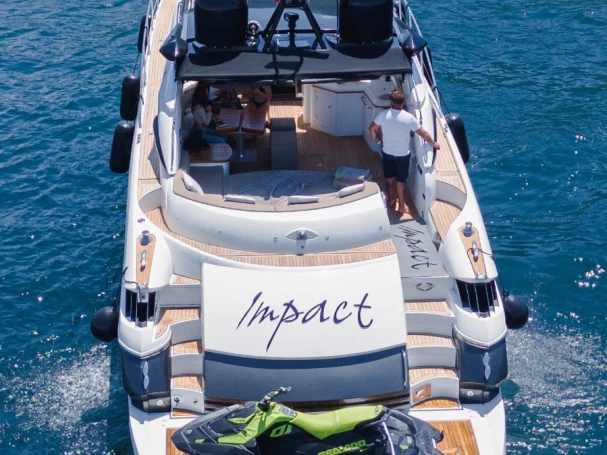 Alquiler de embarcaciones Sunseeker Predator 68 enNápoles en Samboat