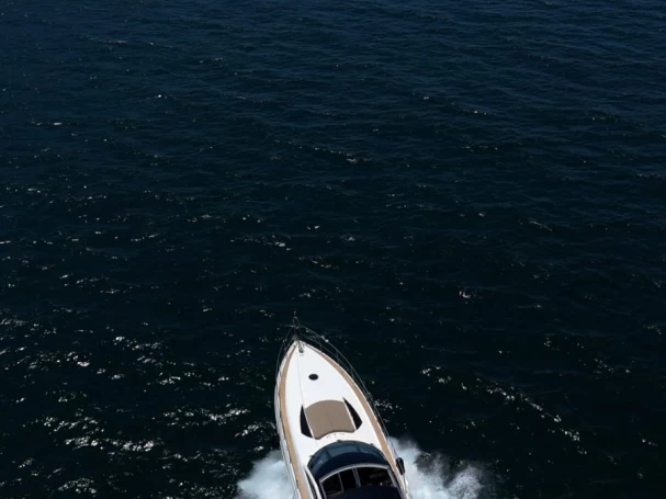 Yate de lujo para alquilar Nápoles al mejor precio