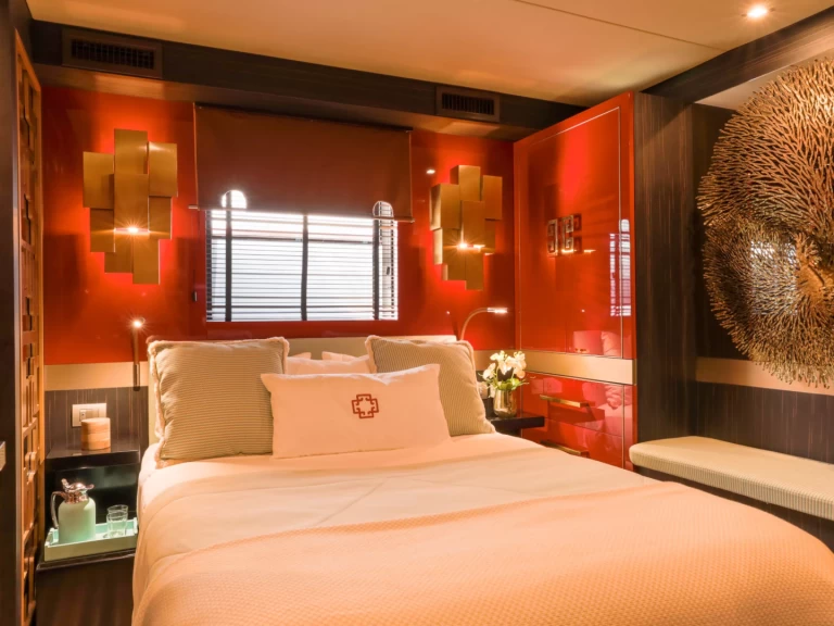 Alquiler Lancha en Ibiza (Ciudad) - House of Hütter  Goldfinger