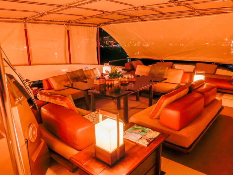 Alquiler de embarcaciones House of Hütter  Goldfinger enIbiza (Ciudad) en Samboat