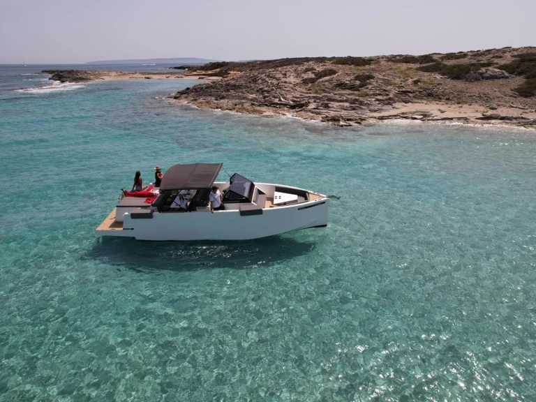 Alquiler de De Antonio 33 SEEA ONE en Ibiza (Ciudad)