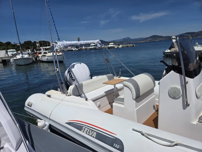 Alquiler de Neumática, con o sin patrón Selva Giens