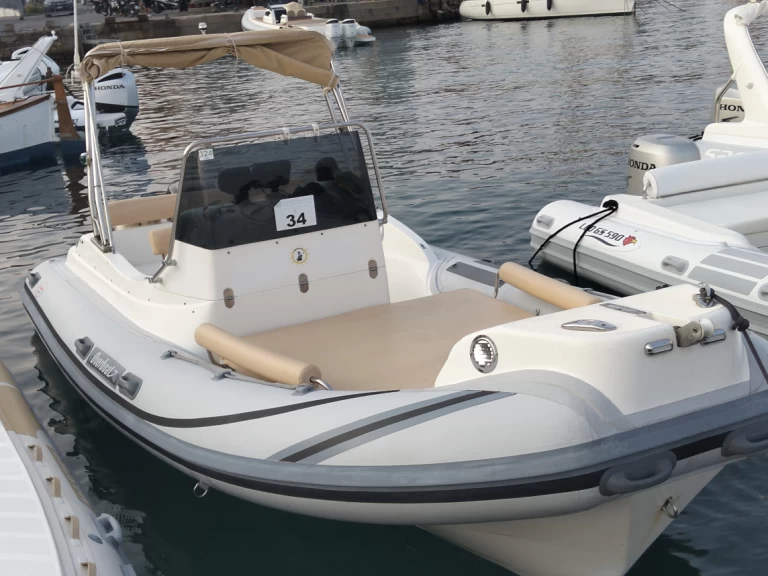 Alquiler de embarcaciones Lord  Lord 20 enPalermo en Samboat