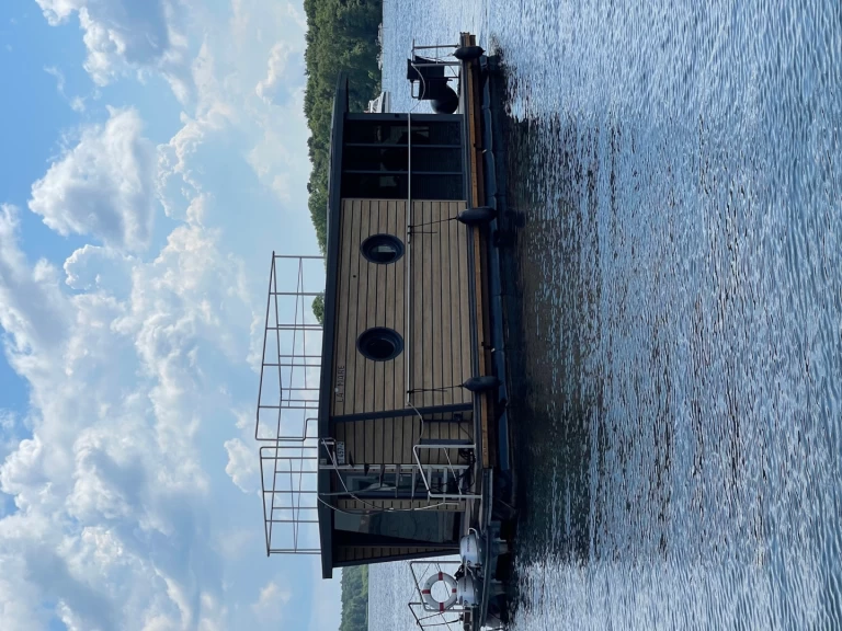 Alquiler Casa flotante La Mare con o sin  título de navegación