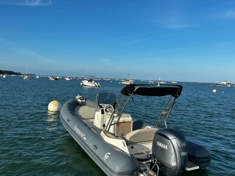 Alquiler Grand Piquey - Capelli Tempest 650 en SamBoat