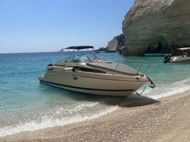 Alquiler Lancha en Zante - Bayliner Bayliner 2355 Ciera