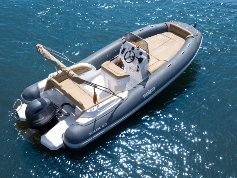 Alquiler Neumática Salpa con o sin  título de navegación