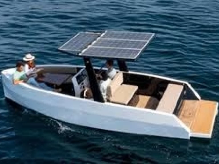 Alquiler Lancha en Antibes - LASAI 20 CR