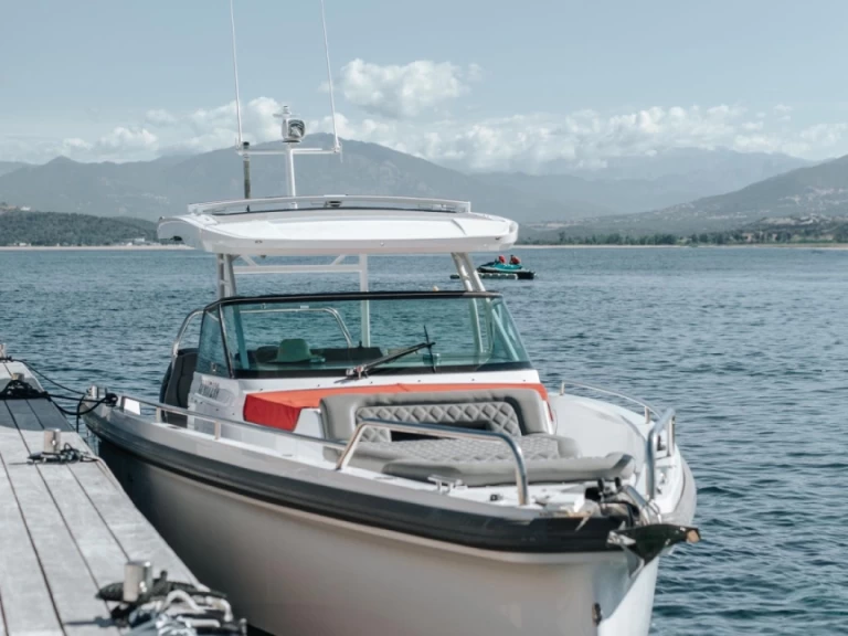 Alquiler de embarcaciones Axopar Axopar 37 enAjaccio en Samboat