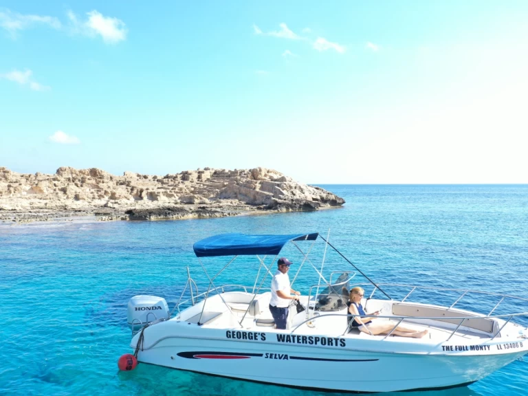 Selva SELVA D 7.0 C de alquiler a Latchi