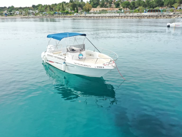 Alquiler de Selva SELVA D 7.0 C en Latchi