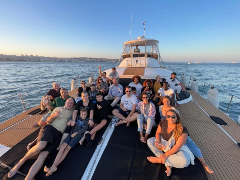 Alquiler de Prowler 480 en Lisboa