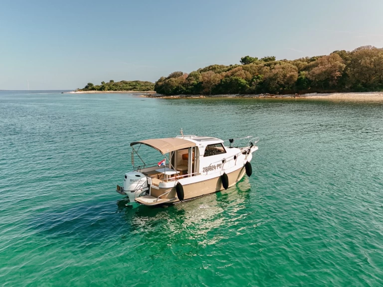 Alquiler de Leidi Leidi 660 en Pula