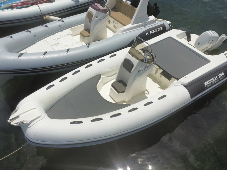 Alquiler Porto Rotondo - Magnus 5.80 en SamBoat