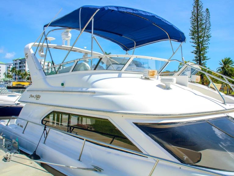Sea Ray 450 fly bridge  de alquiler a Miami
