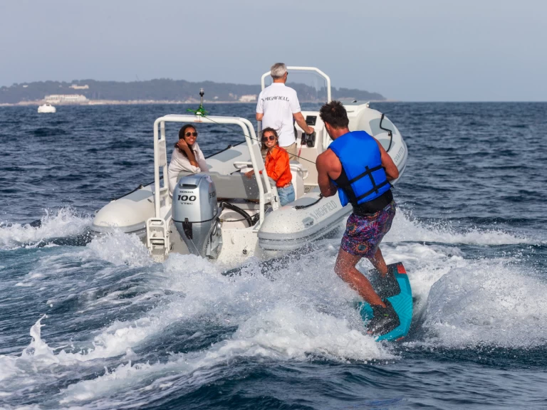 Alquiler de embarcaciones Highfield COASTER 60 enMèze en Samboat