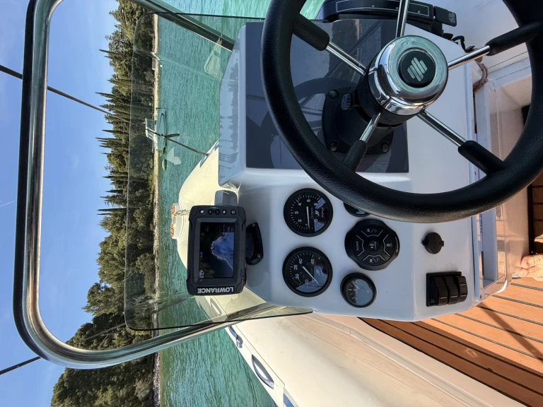 Alquiler Rovinj Port - Tiger 520 open en SamBoat
