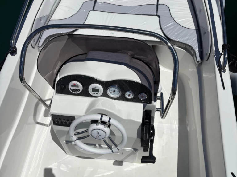 Alquiler de Lancha, con o sin patrón Trimarchi La Spezia