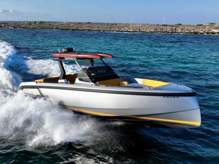 Alquiler Yate de lujo Vanquish con o sin  título de navegación