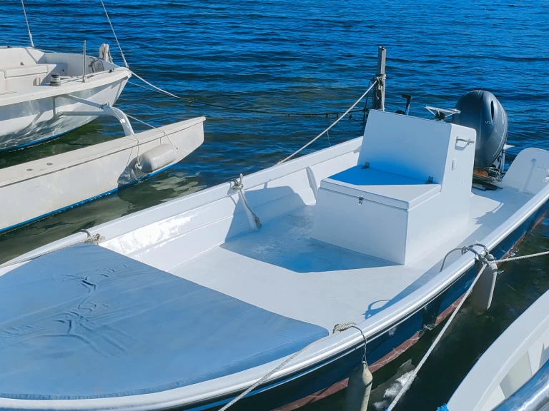 Alquiler Lancha C.N ALLEMAN con o sin  título de navegación