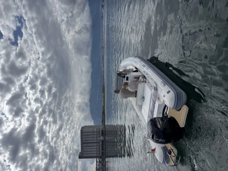 Neumática para alquilar Torre Annunziata al mejor precio