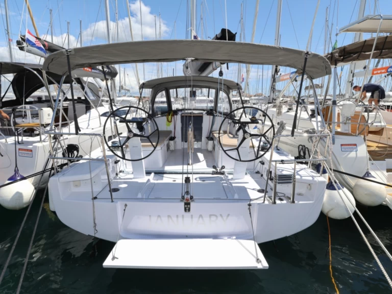 Bénéteau First 36 de alquiler a Biograd na Moru