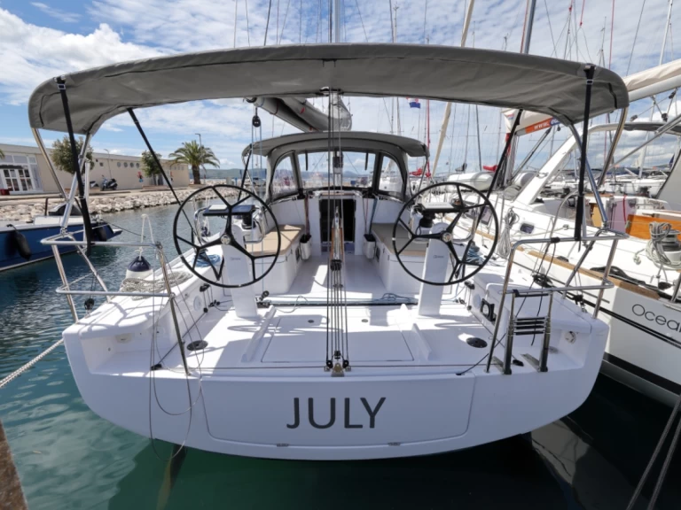 Velero para alquilar Biograd na Moru al mejor precio