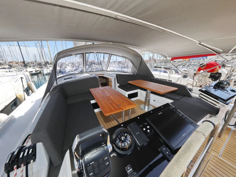 Alquiler de Velero, con o sin patrón Hanse Biograd na Moru