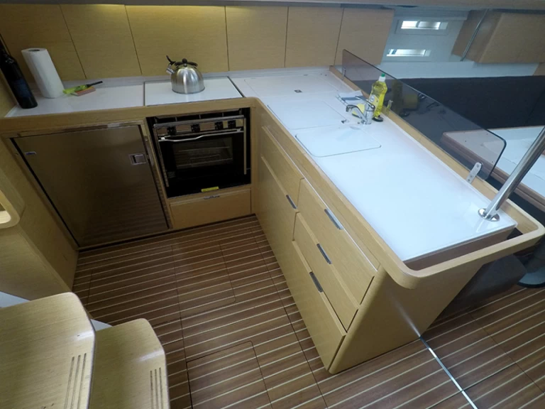 Alquiler de barcos Šibenik barato de Impression 444