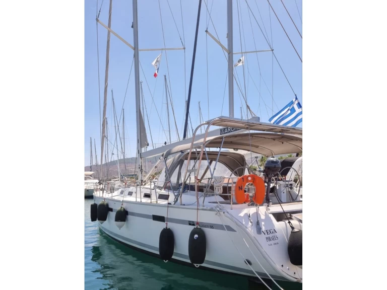 Alquiler de Bavaria Cruiser 55 en Cos