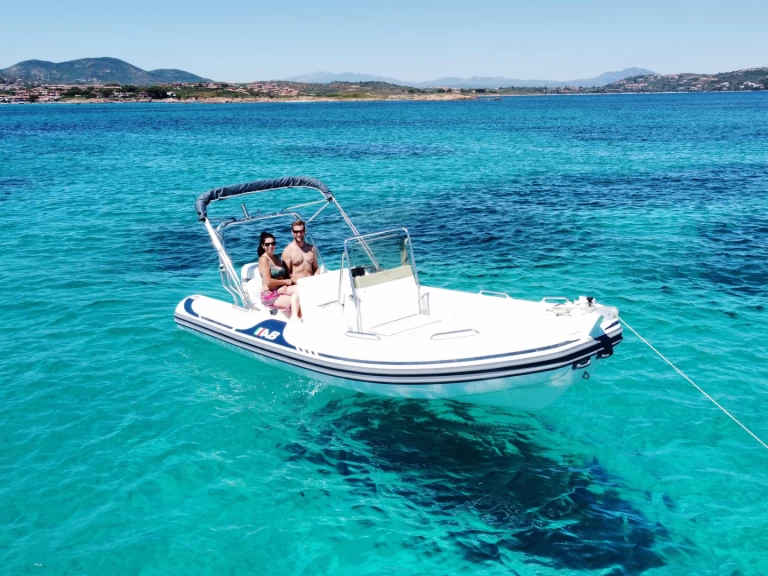 Alquiler de barcos Porto San Paolo barato de classic