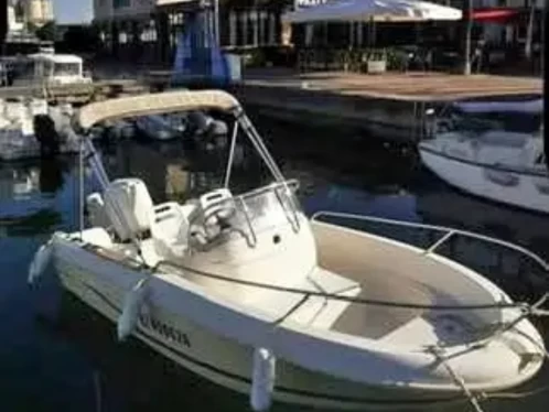 Alquiler Lancha en Bastia - Jeanneau Cap Camarat 515 Style