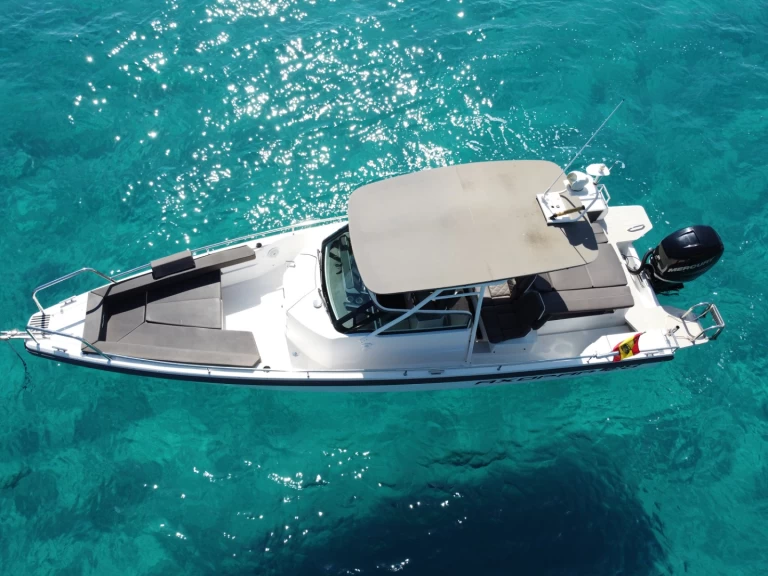 Lancha para alquilar Club Nàutic Santa Ponsa al mejor precio