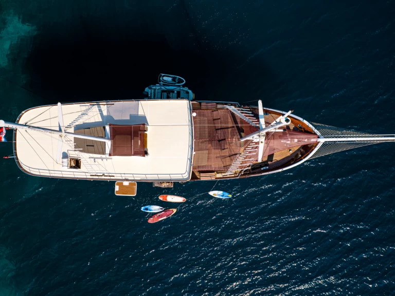  M/Y de alquiler a Split