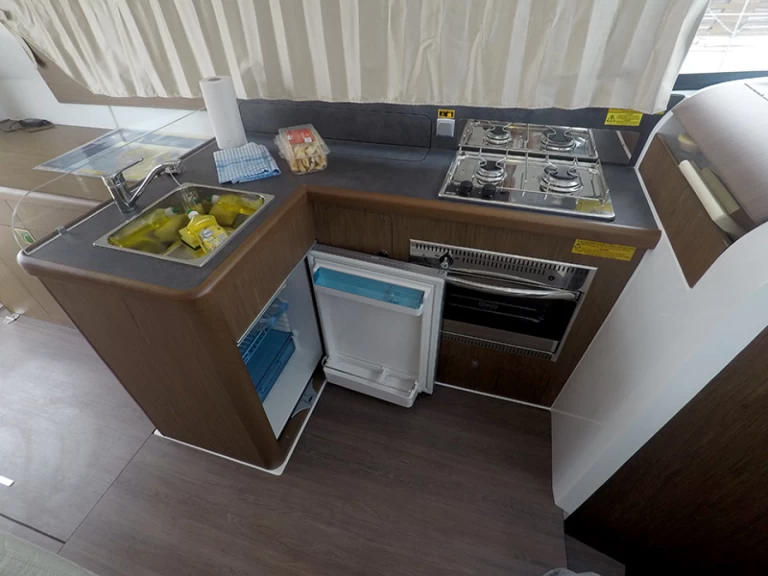 Alquiler de barcos Šibenik barato de Antares 36