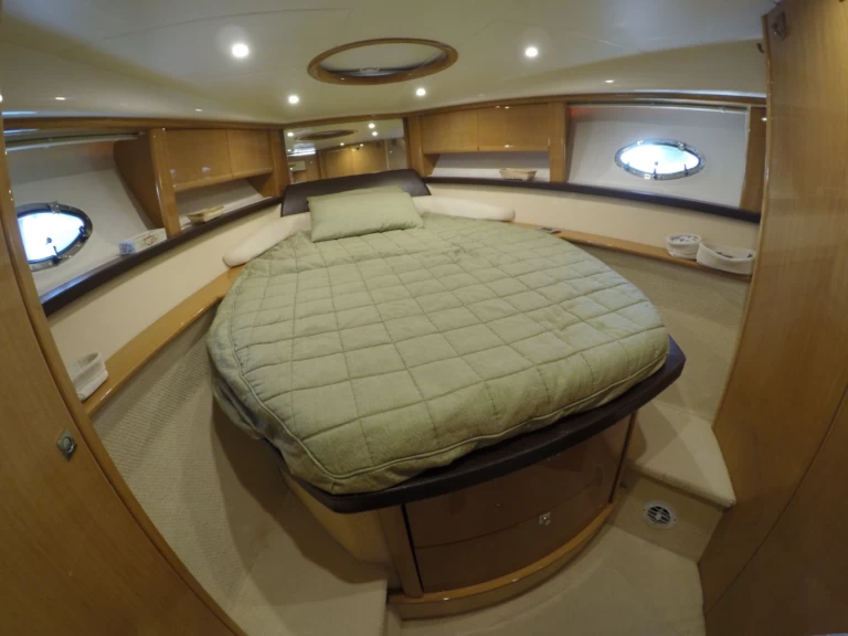 Lancha para alquilar Terracina al mejor precio