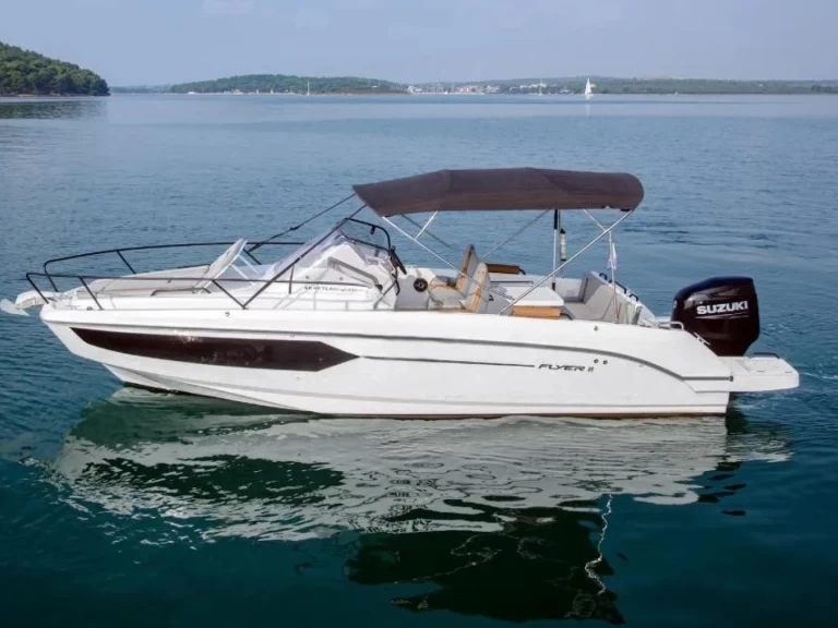 Alquiler Lancha Bénéteau con o sin  título de navegación