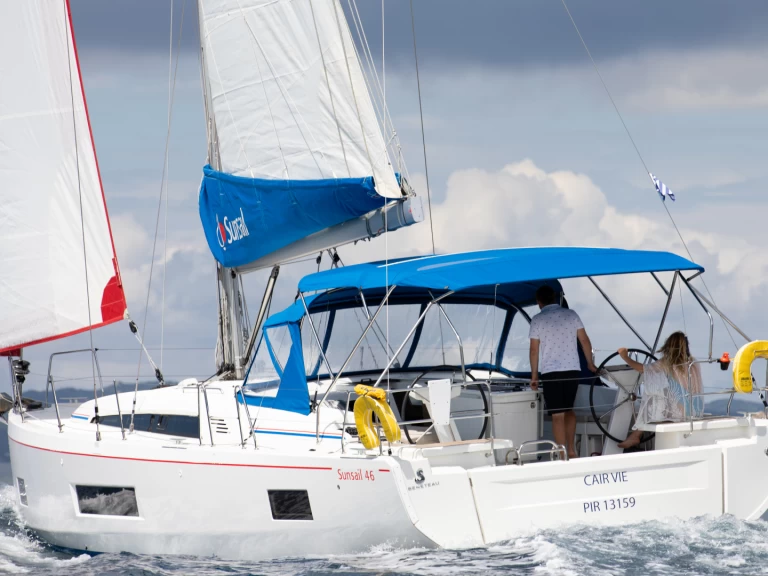 Alquiler de embarcaciones Bénéteau Oceanis 46 enEl Pireo en Samboat