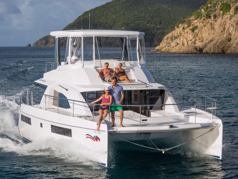 Alquiler Lancha Leopard con o sin  título de navegación