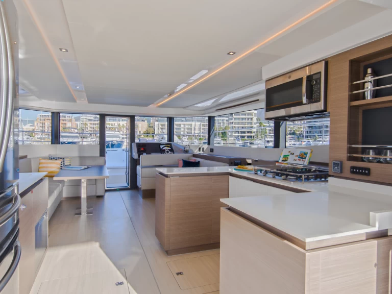 Leopard Leopard 53 Powercat de alquiler a Red Hook