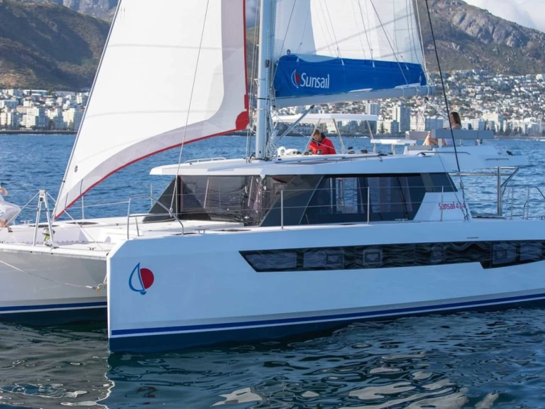  Sunsail 424/4/4 de alquiler a Saint George's