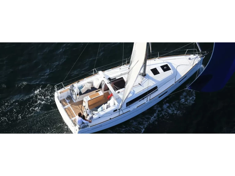 Alquiler de Bénéteau Oceanis 35 en Furnari
