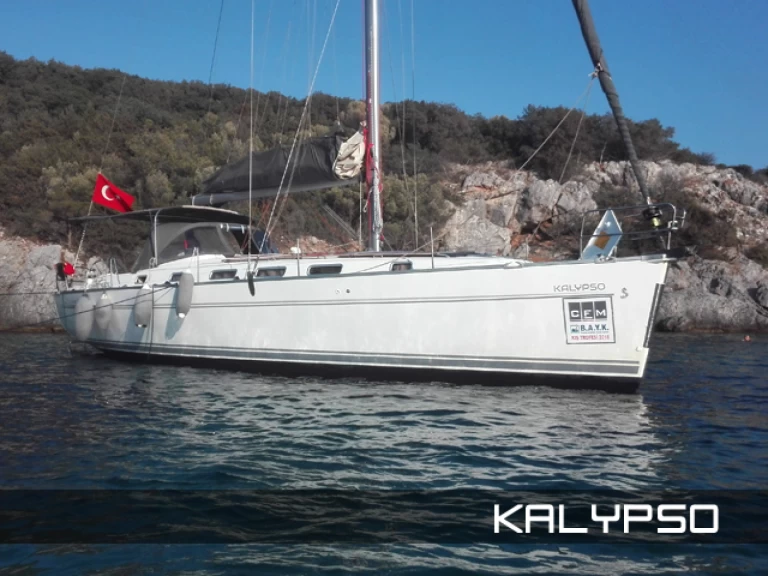 Alquiler de embarcaciones Bénéteau Cyclades 43.4 enGümbet en Samboat