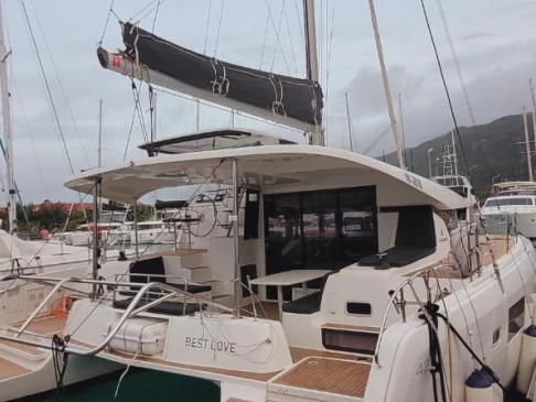 Alquiler de embarcaciones Lagoon Lagoon 42 enMahé en Samboat
