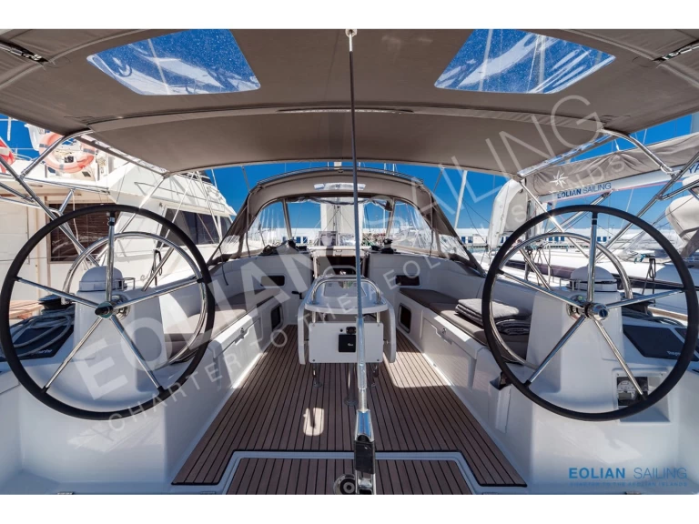 Alquiler de embarcaciones Jeanneau Sun Odyssey 519 enCapo d'Orlando en Samboat