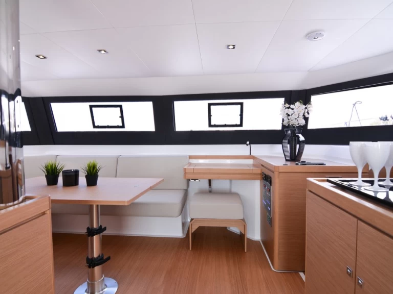 Alquiler de Catamarán, con o sin patrón Dufour Capo d'Orlando